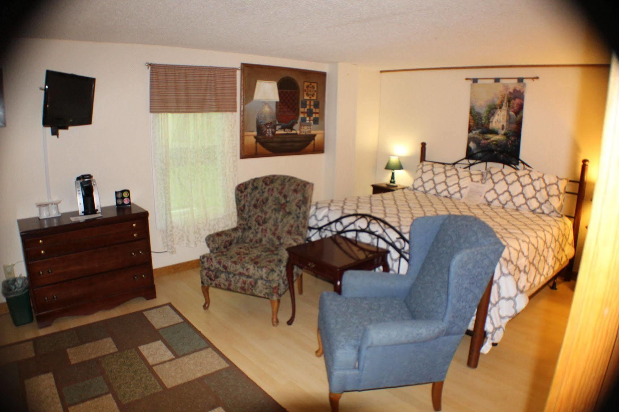 Bromley View Bondville